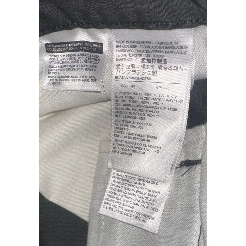 Levi's Carrier Cargo Shorts Men’s Size 50 Big & Tall Gray 100% Cotton NWT